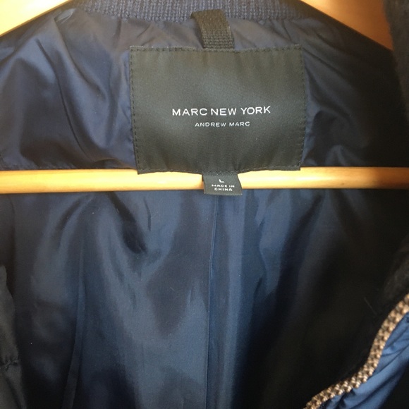 **SOLD**EUC Andrew Marc Blue Winter Coat Women’s Size Large - Picture 3 of 8